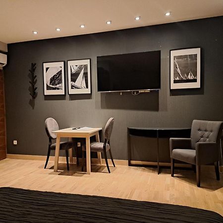 Apartmani Kameno Sidro Bilice Exterior photo