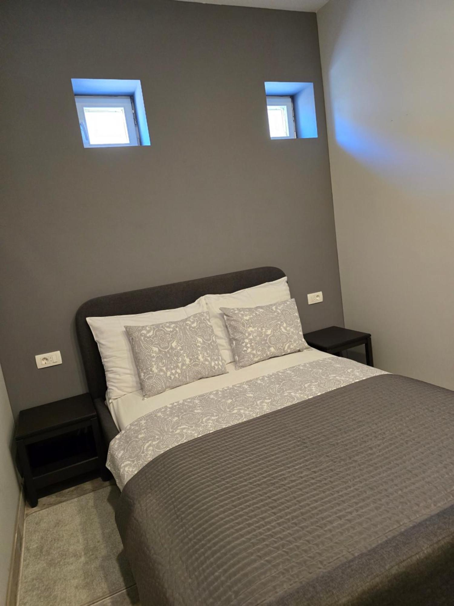 Apartmani Kameno Sidro Bilice Exterior photo