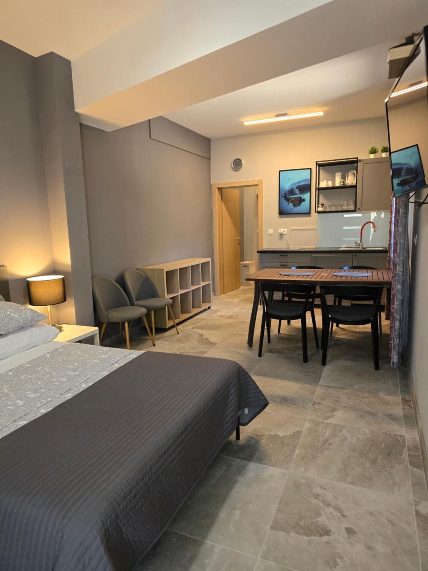 Apartmani Kameno Sidro Bilice Room photo
